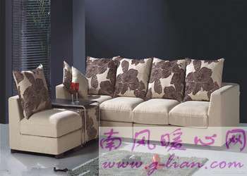 选好沙发享受浪漫时光 闲聊舒适新主张