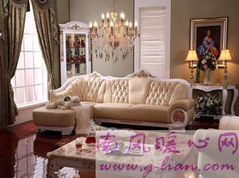 选好沙发享受浪漫时光 闲聊舒适新主张